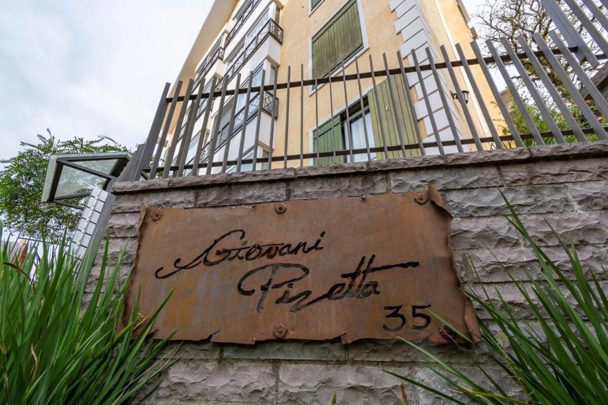 Rosa Edificio Giovani Pizetta Apartman Gramado Kültér fotó