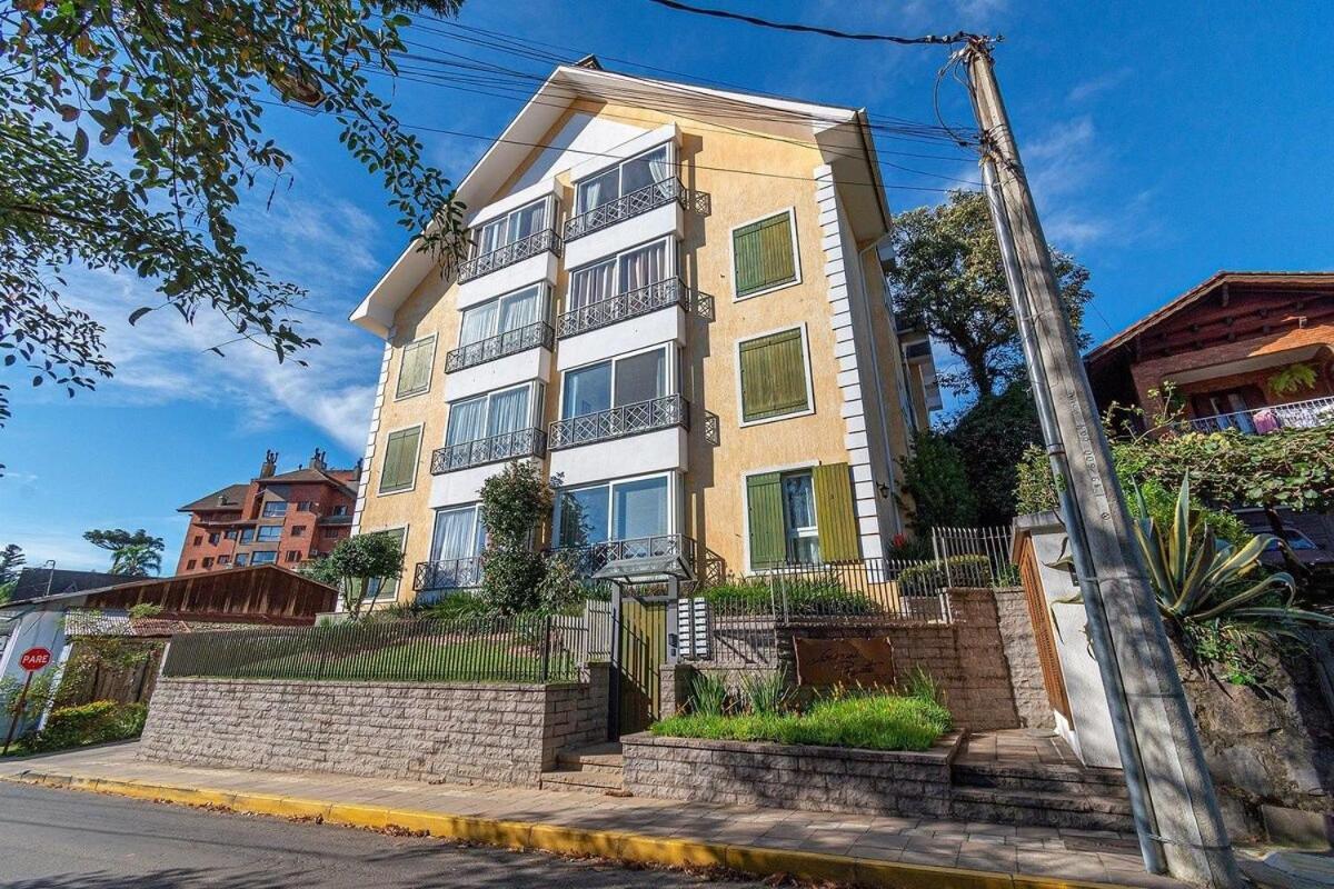 Rosa Edificio Giovani Pizetta Apartman Gramado Kültér fotó